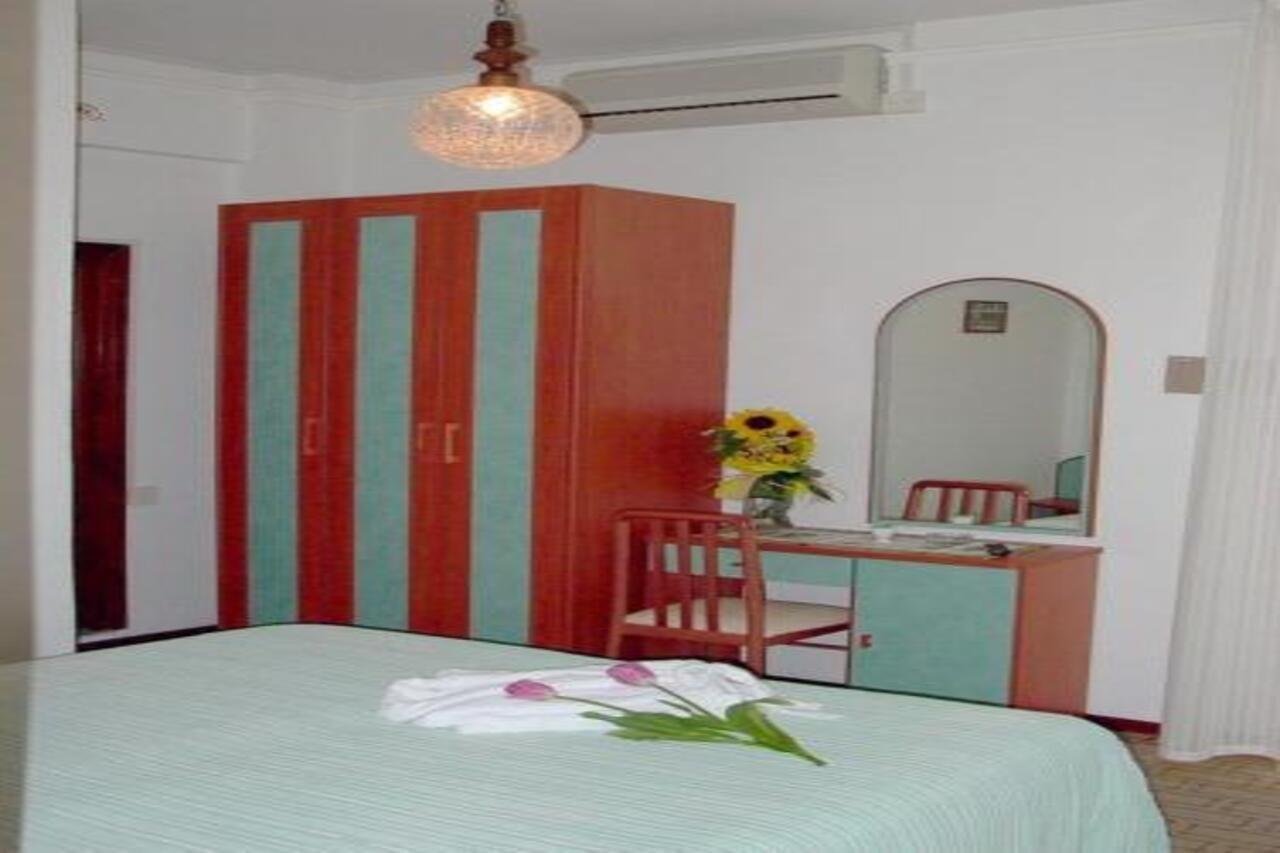 Hotel Alfredo'S Rimini Exteriör bild